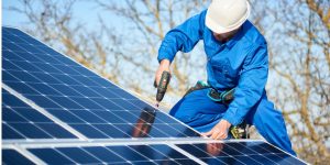 Installation Maintenance Panneaux Solaires Photovoltaïques à Cazouls-d'Herault
